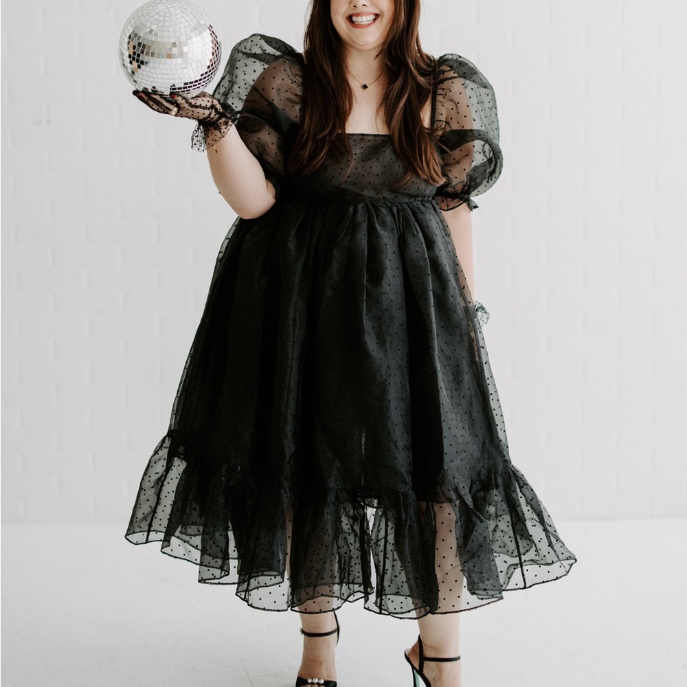 The Caviar Polka Dot French Dress - XXL